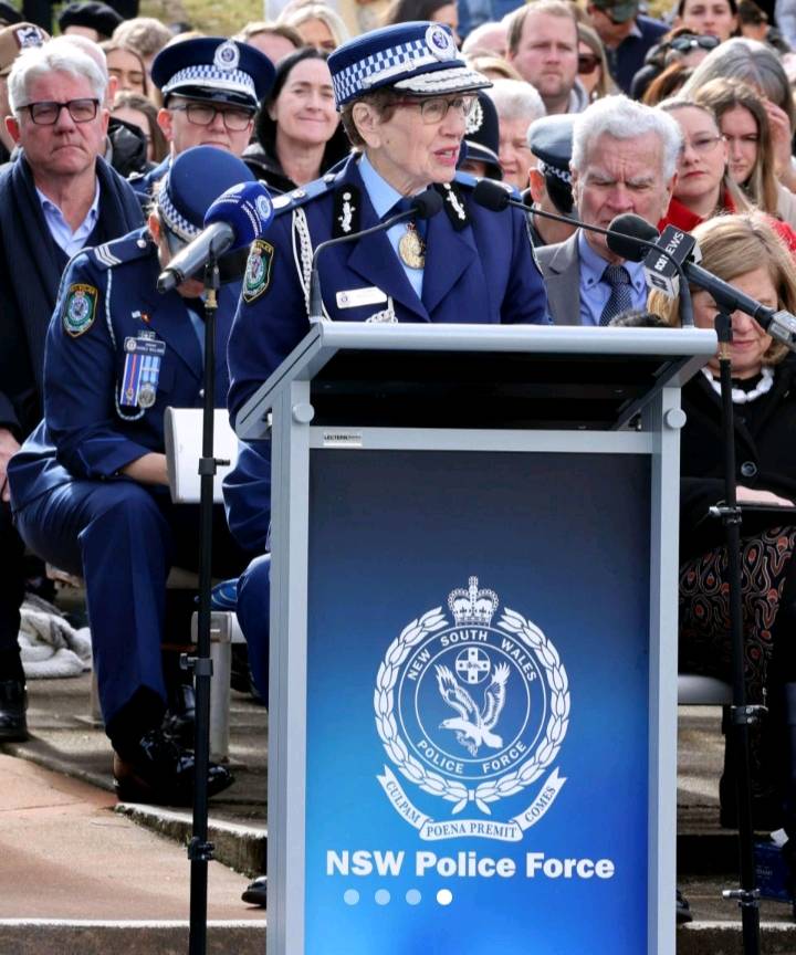Detective Senior Constable Scott Whale retires after 40 years of service