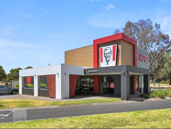 Bathurst’s third KFC officially opens along Mitchell Highway