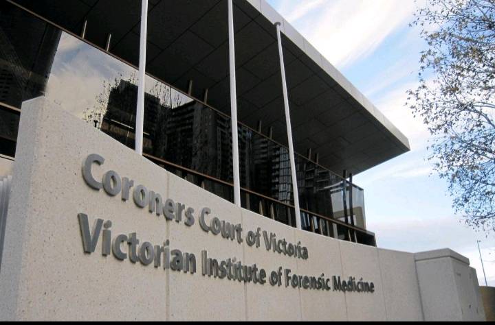 Baby’s death after home birth “could have been avoided”, coroner finds