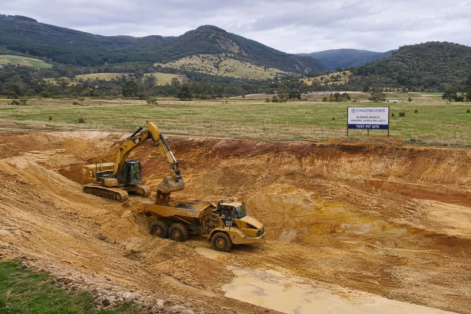 Fingerboards Test Pit Sparks Fresh Concerns Over Proposed Gippsland Mineral Sands Mine