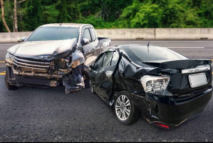 Senior Investment Executive Charged Following Multi-Vehicle Collision in Queens Park