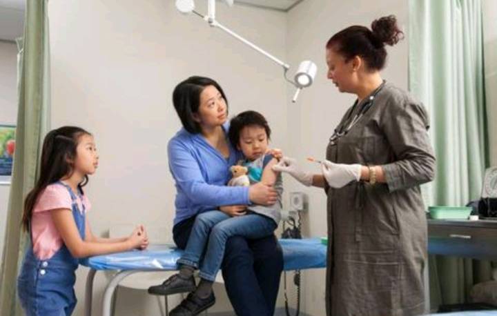 A conceptual image representing the support and resilience of families dealing with rare medical conditions.