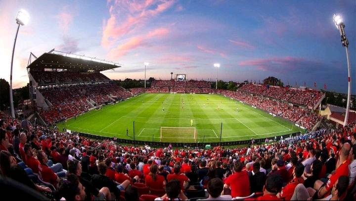 Adelaide United Extends Mega Rewards Partnership for 2026 Australia Cup Campaign