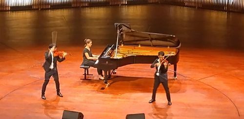 Violinyoutubere spillede i Danmark for første gang