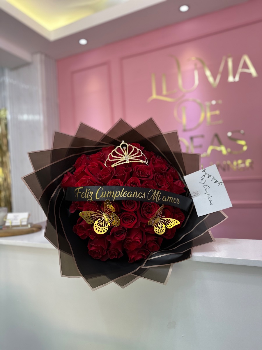Ramo 50 Rosas — Lluvia de Ideas Party