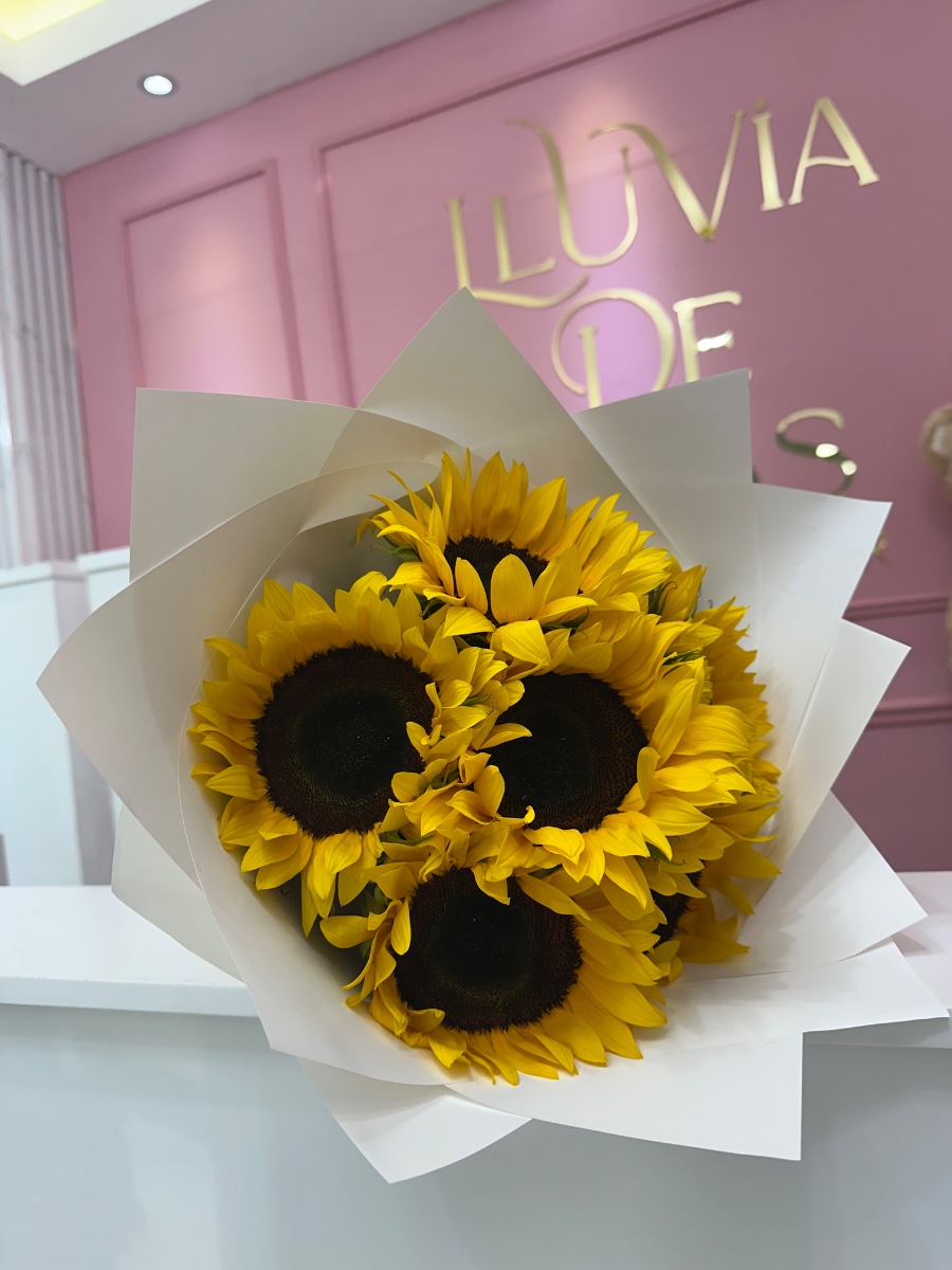 Ramo de Girasoles — Lluvia de Ideas Party