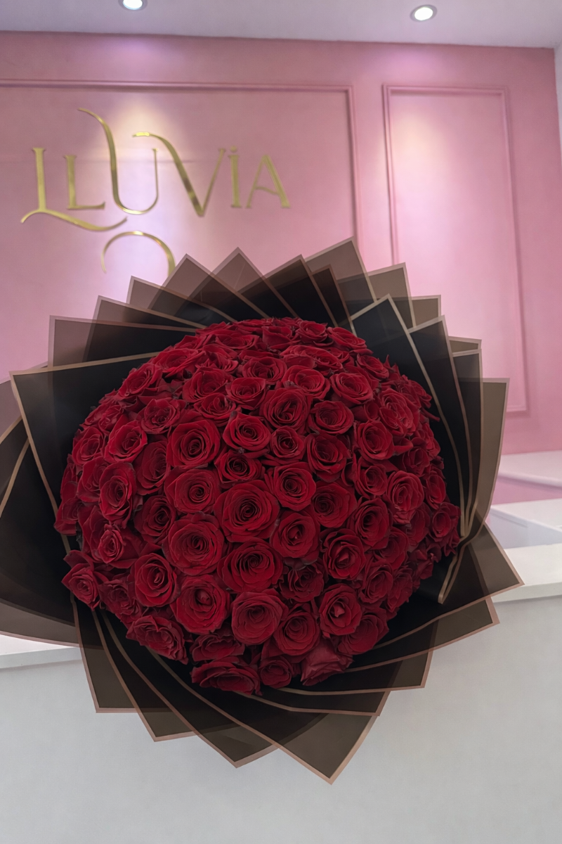 Ramo 100 Rosas — Lluvia de Ideas Party