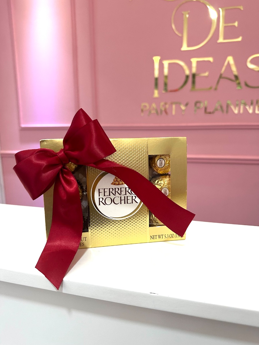 Ferrero Rocher 12 Unds — Lluvia de Ideas Party