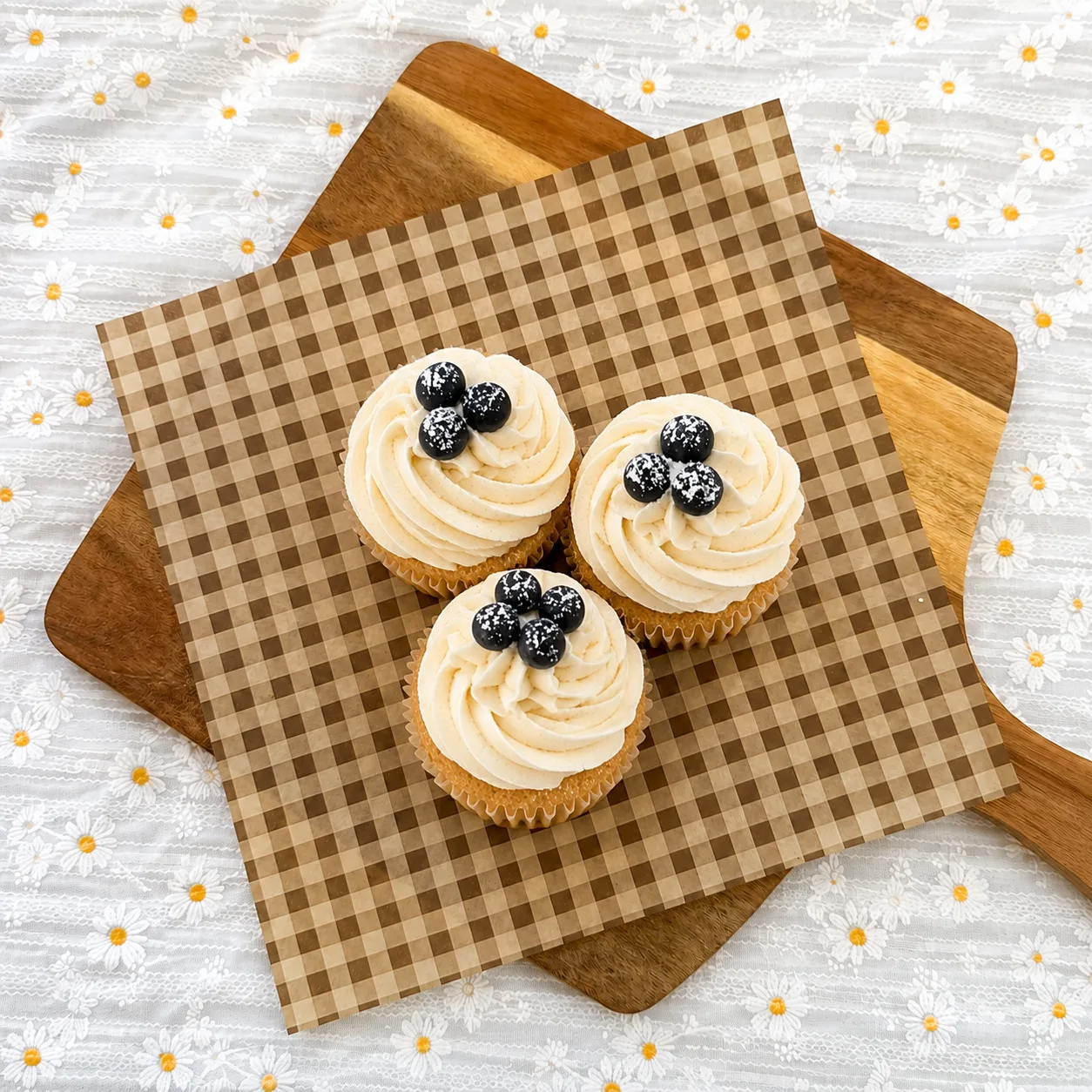 Cakes and cupcakes