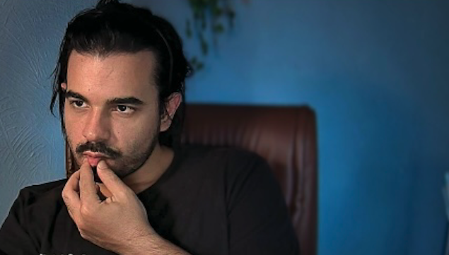 Gabriel Pafer fazendo live para 2 pessoas enquanto construia a Lobbix+. Gabriel Pafer
