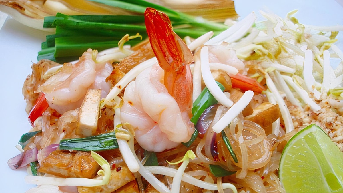 D1. Pad Thai