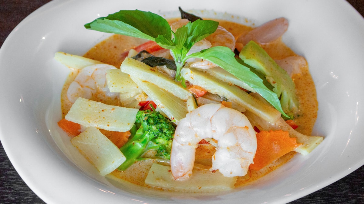 C3. Red Curry