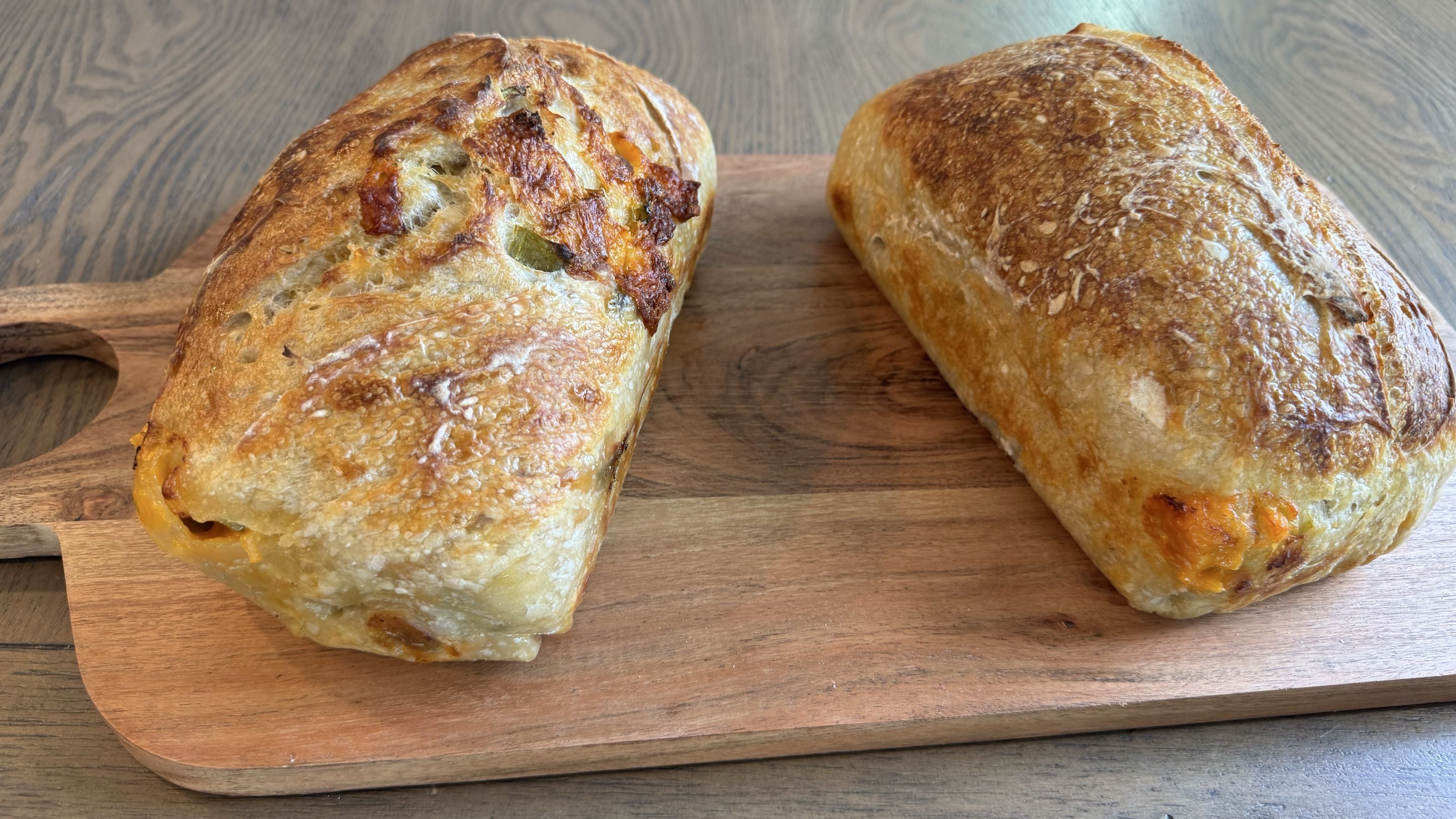 Thumbnail image 3 for Cheddar Sourdough