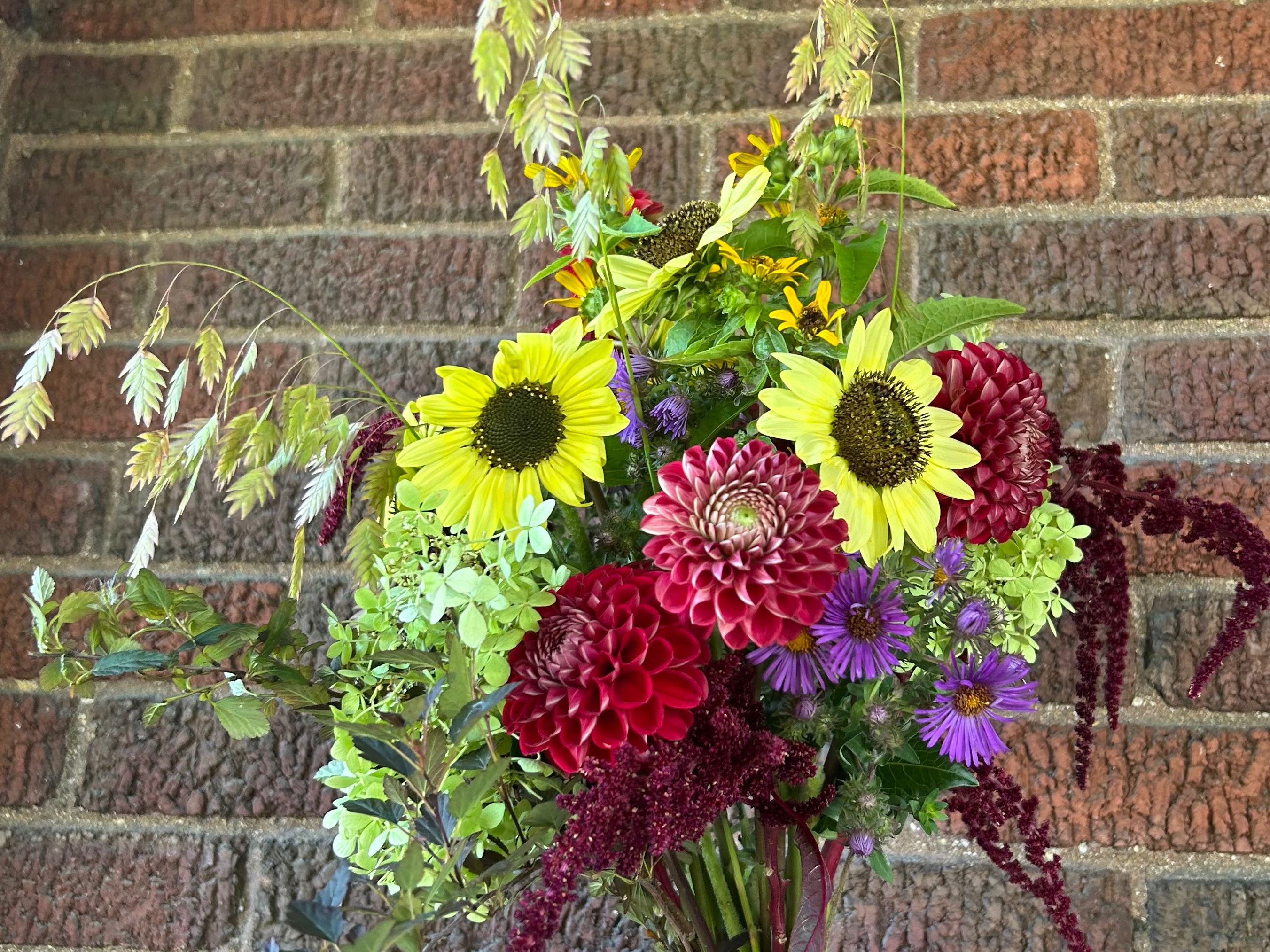 Thumbnail image 2 for *Growers Choice* Flower Bouquet - Small
