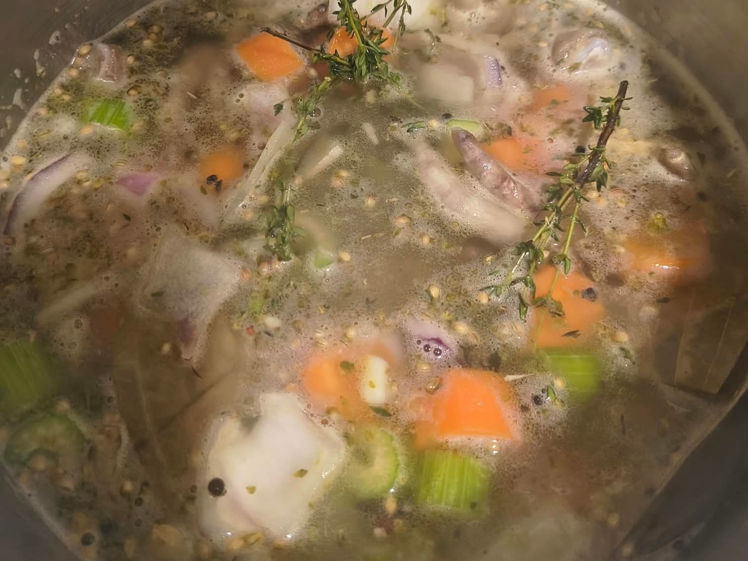 Thumbnail image 2 for Chicken stock
