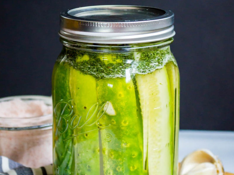 Lactofermented Organically Grown Garlic Dill Pickle Spears