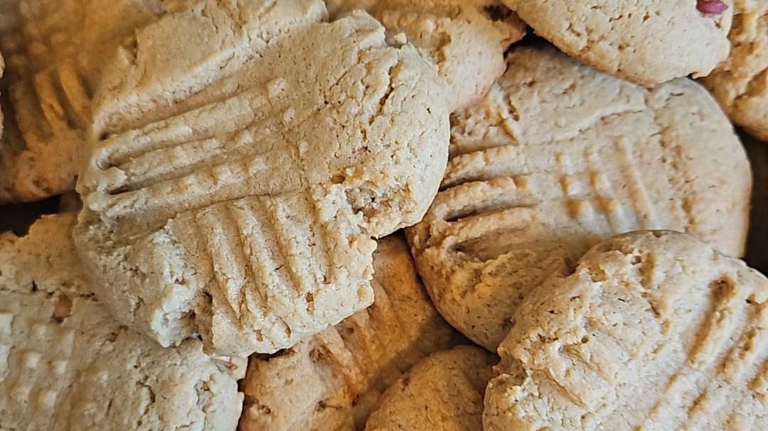 Sourdough Peanut Butter Cookies