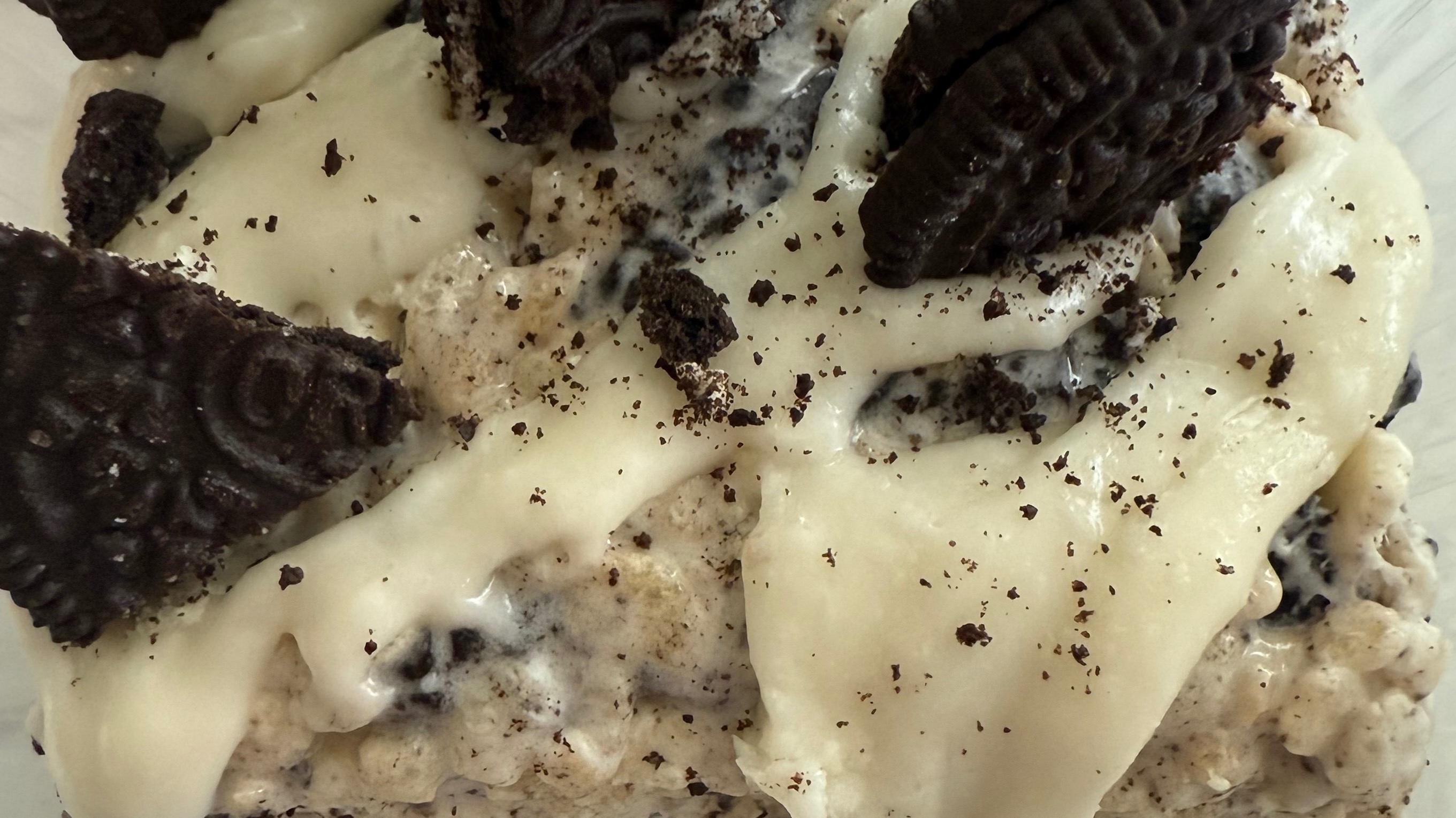 Gourmet Cookies and Cream Crispy Treat
