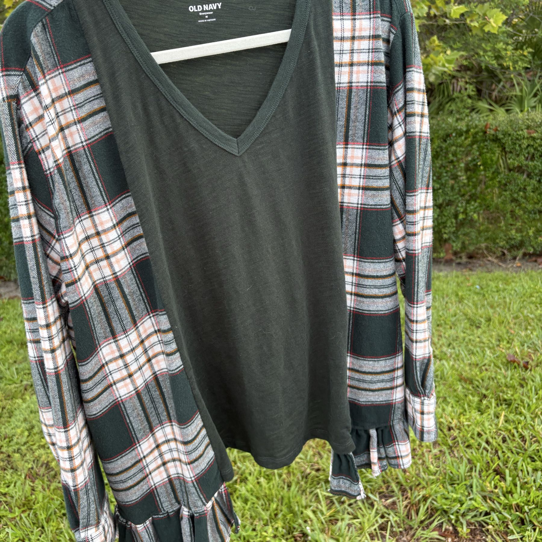 Green Ruffle Campfire T
