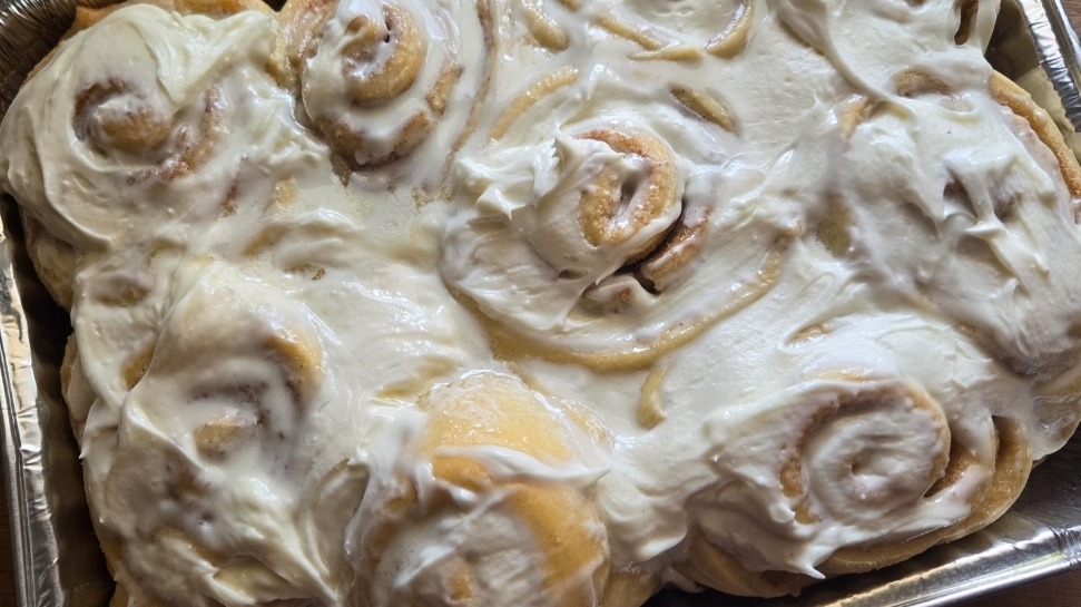 Cinnamon rolls 13"×8" pan. 