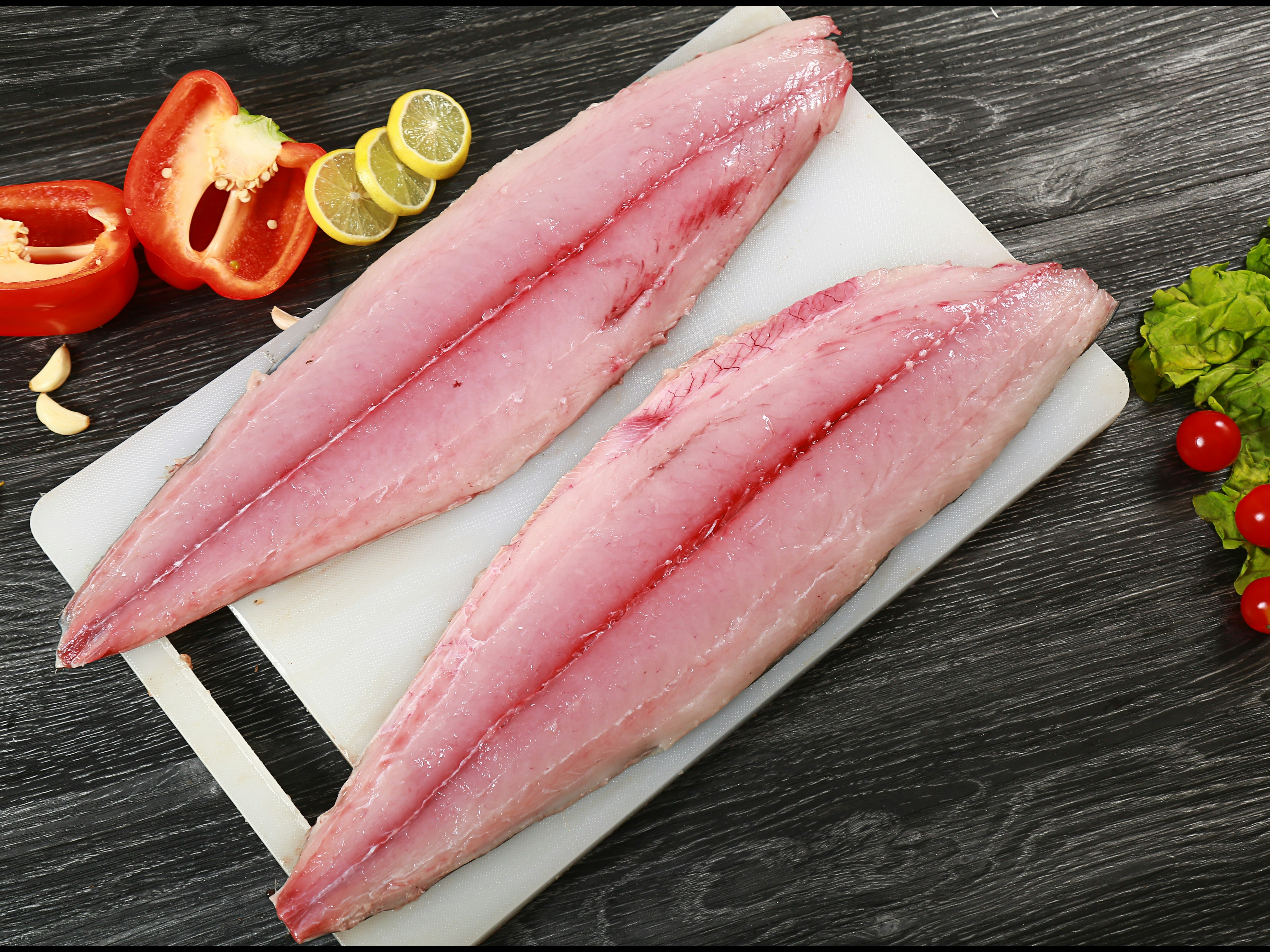 Fresh Wild Caught Gulf Redfish Fillet (skin on) (8oz - 12oz)