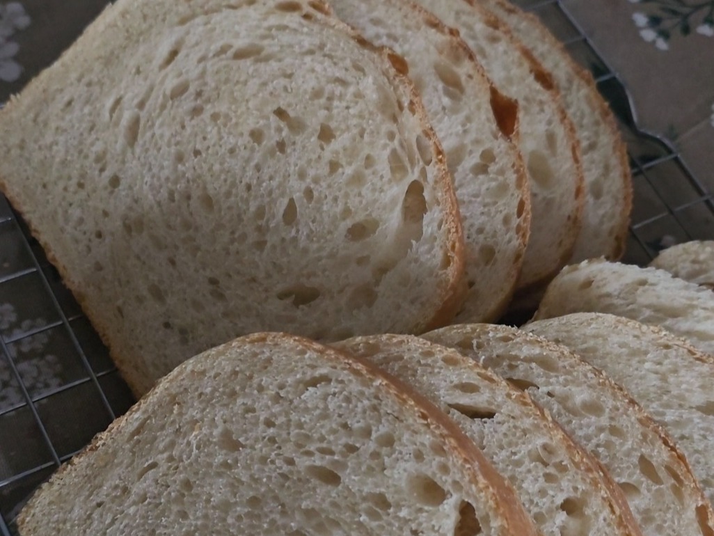 Thumbnail image 2 for Sourdough Sandwich Loaf