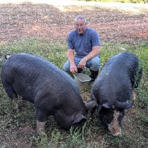 Pinewood Family Farm