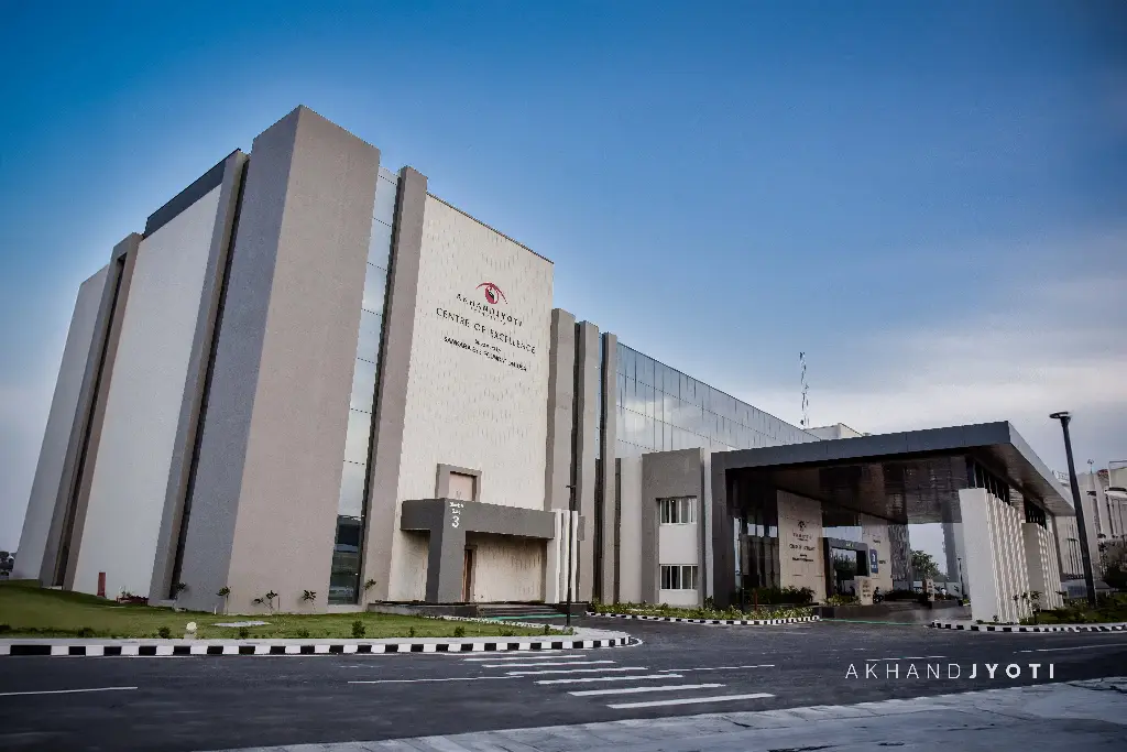 Akhand Jyoti Eye Hospital