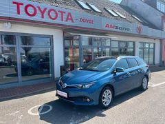 TOYOTA AURIS EXECUTIVE 