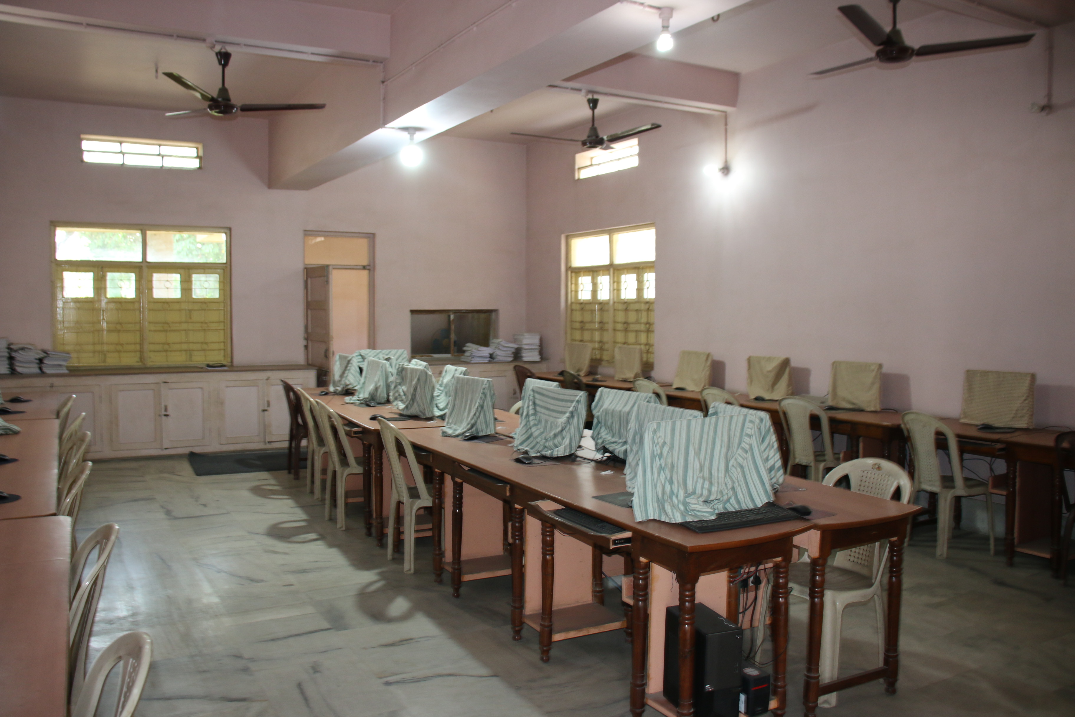 💻 Computer Lab – Powering the Digital Future