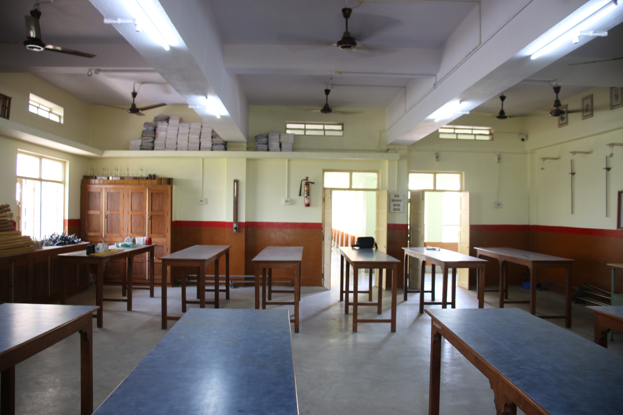 ⚙️ Physics Laboratory – Where Theories Take Shape