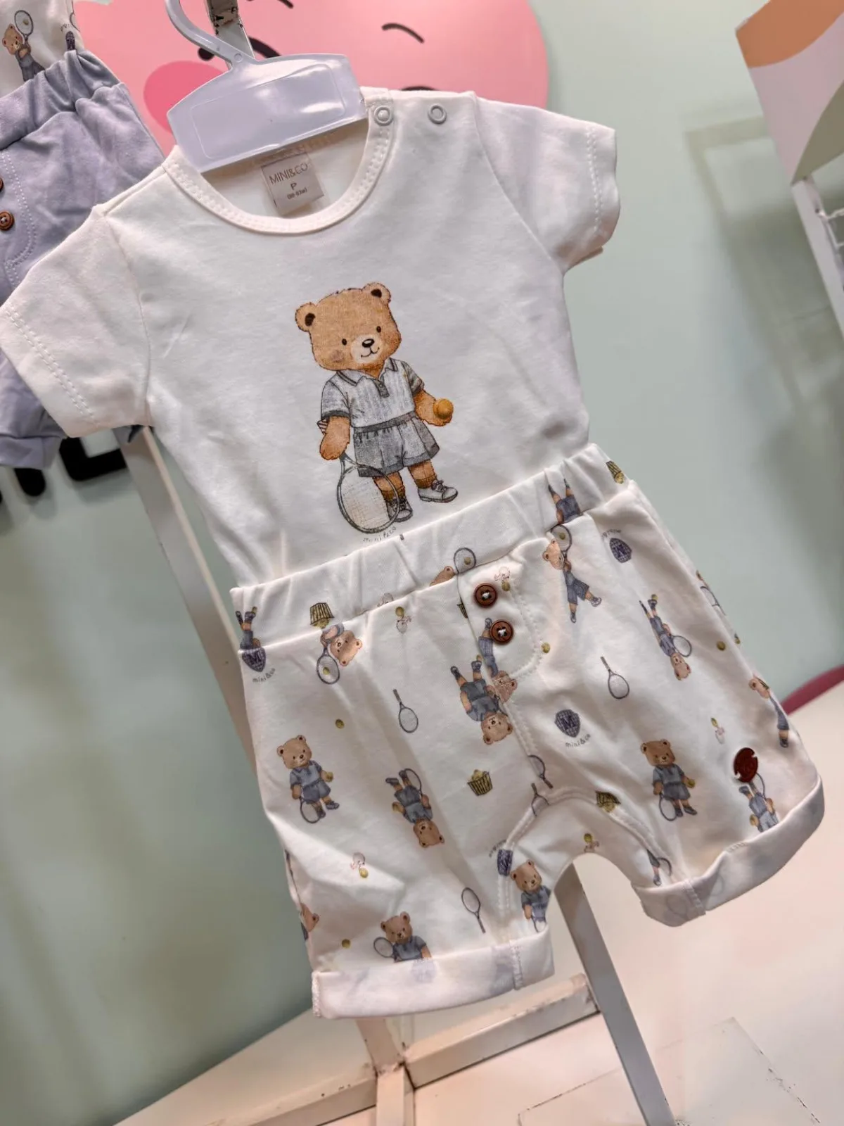 Conjunto body e bermuda ursinho tenista - MINI&CO