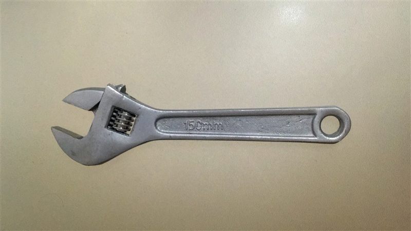 Adjustable Wrench 8 inch 4