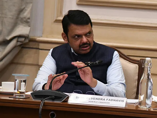 Maharashtra grants advance Rs 5,000 financial assistance to drought-hit farmers