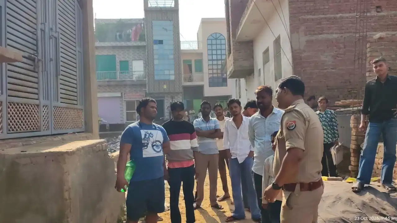 One Child Dies, Father and Son Critical After Drinking Milk in Uttar Pradesh’s Hathras