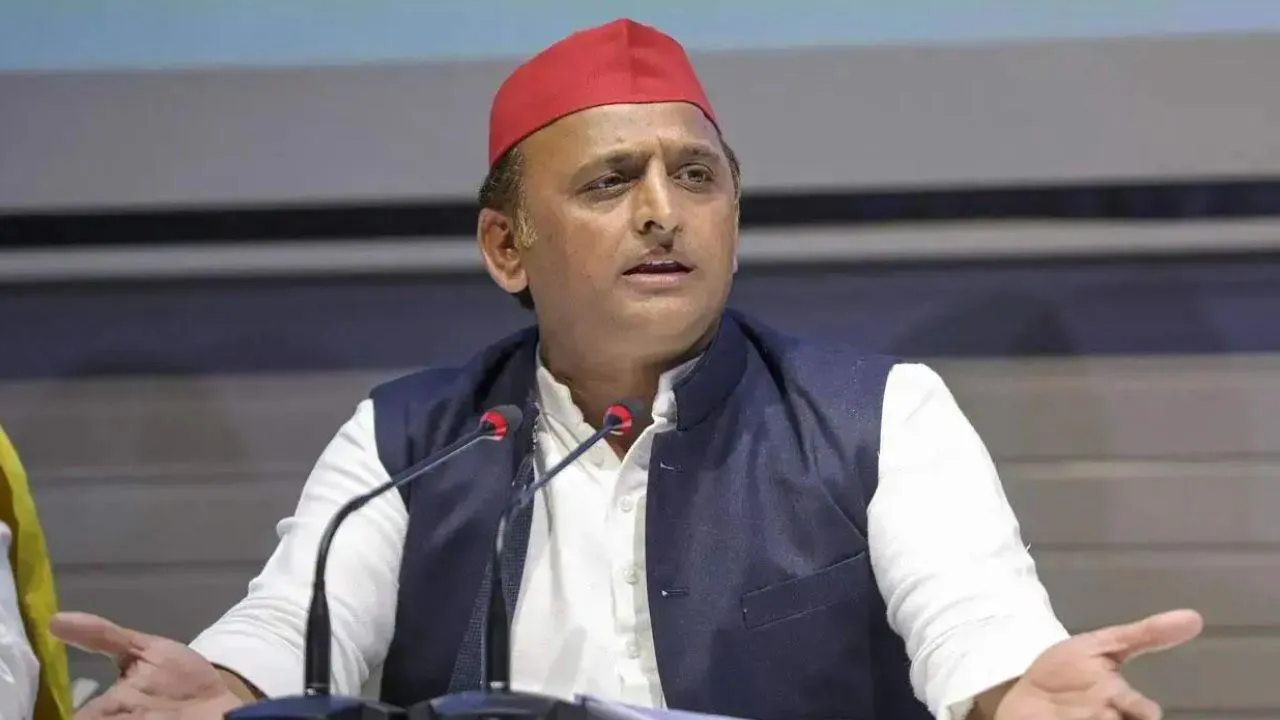 "People will get jobs only when UP CM becomes unemployed": Akhilesh Yadav targets BJP