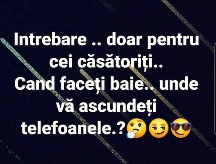 Întrebare doar pentru căsătoriți: când faceți baie, unde vă ascundeți telefoanele?