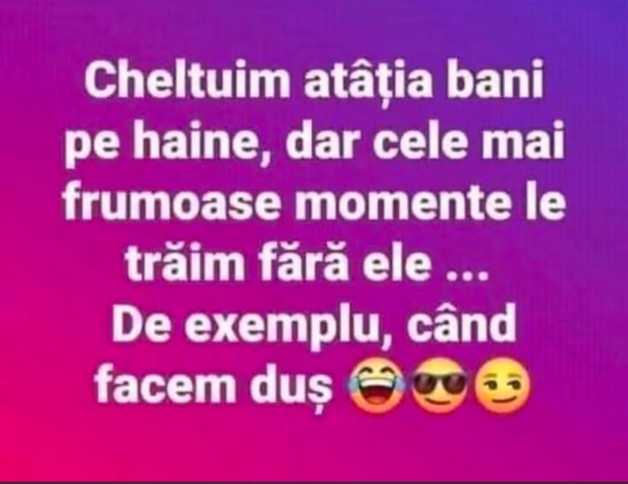 Cheltuim atâția bani pe haine, dar cele mai frumoase momente le trăim fără ele... De exemplu, când facem duș