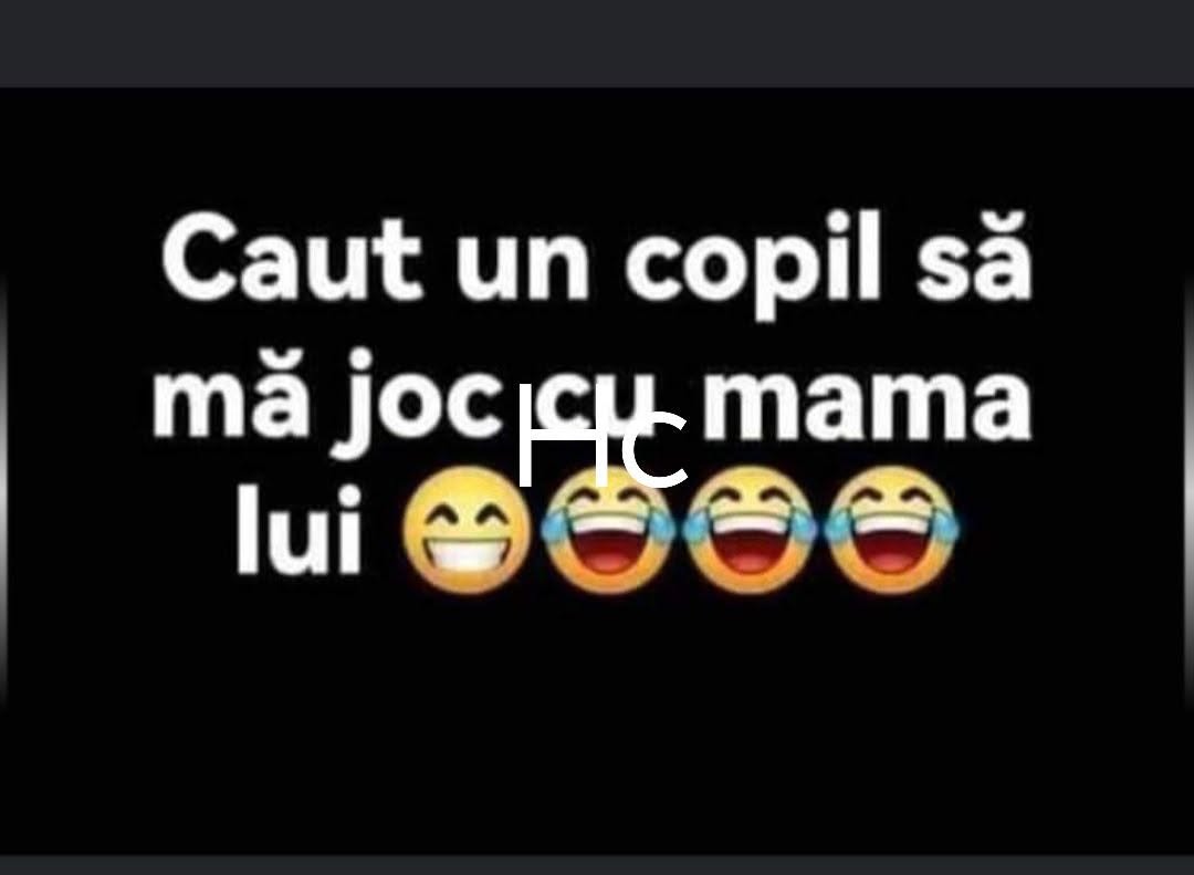 Caut un copil să mă joc cu mama lui