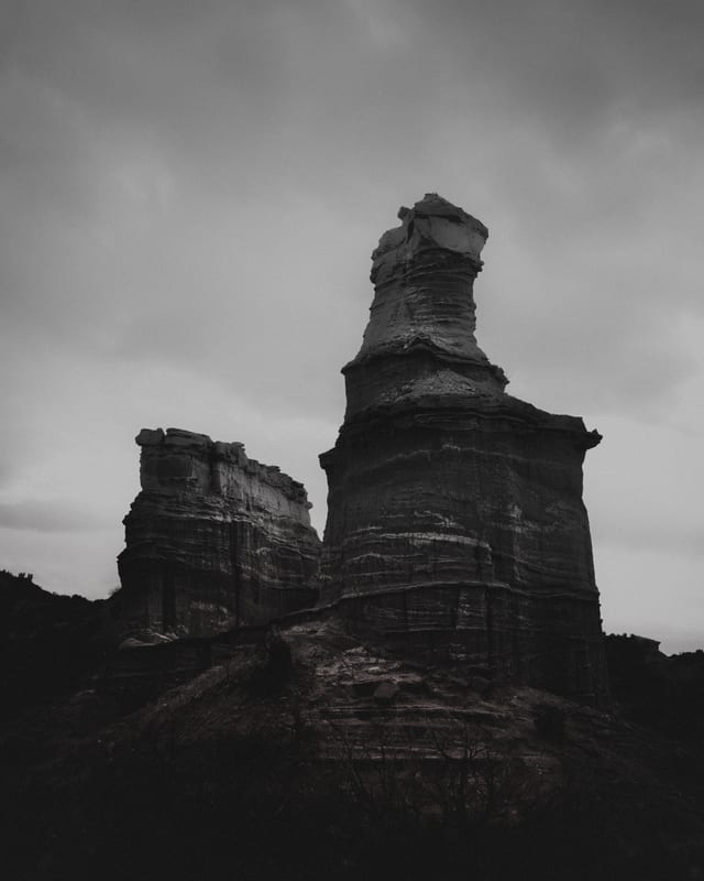 Photo in the Noir Pro Color