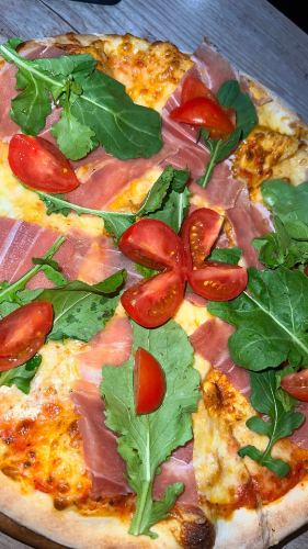 PICA KRUDO – RUKOLA