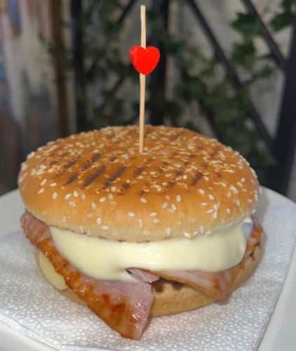 HAMBURGER BACON