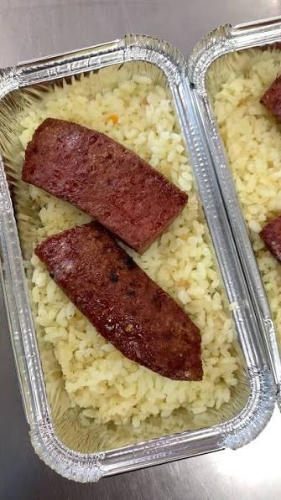 Pilaf me Suxhuk