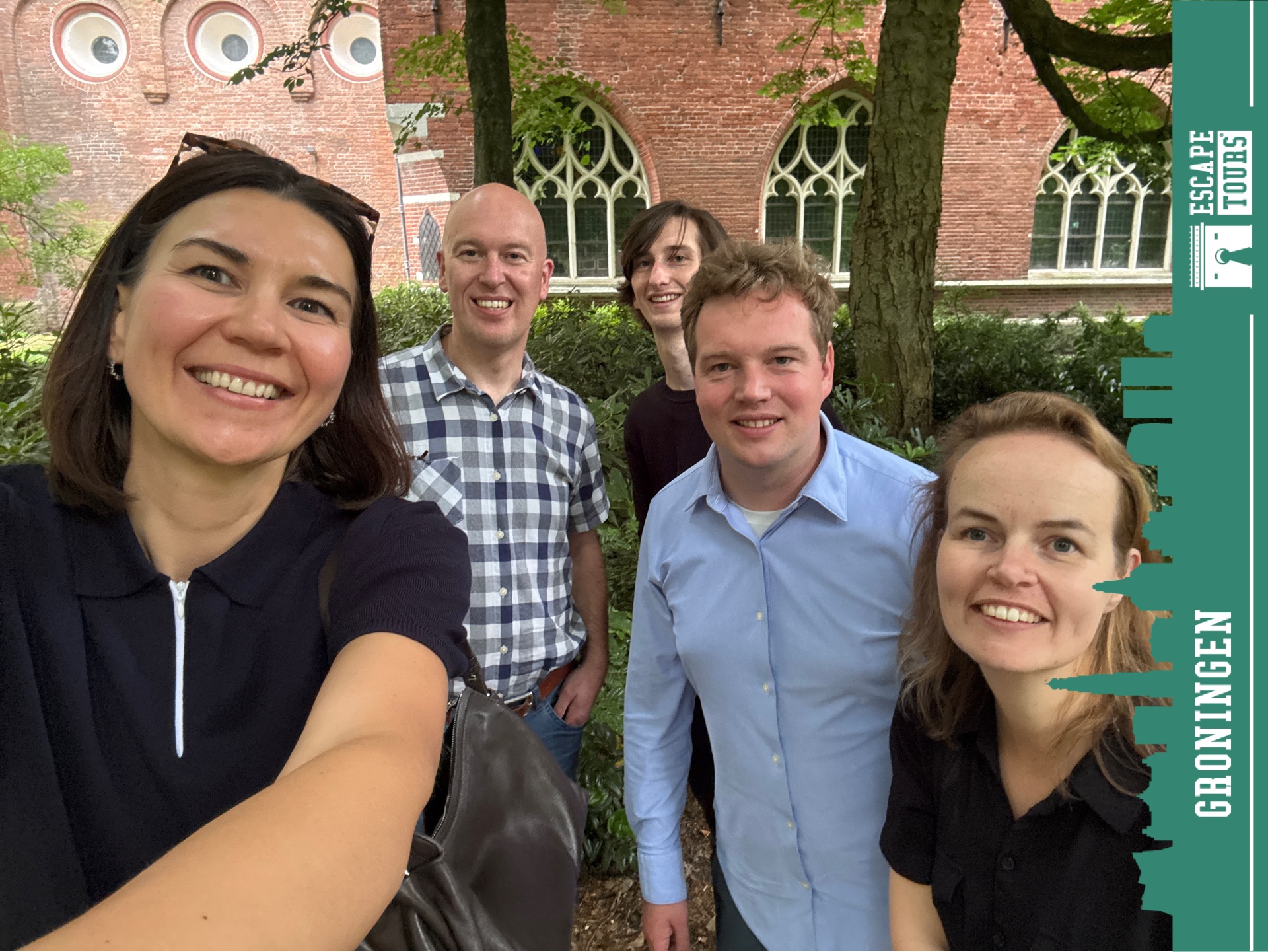 Team photo of “In” control