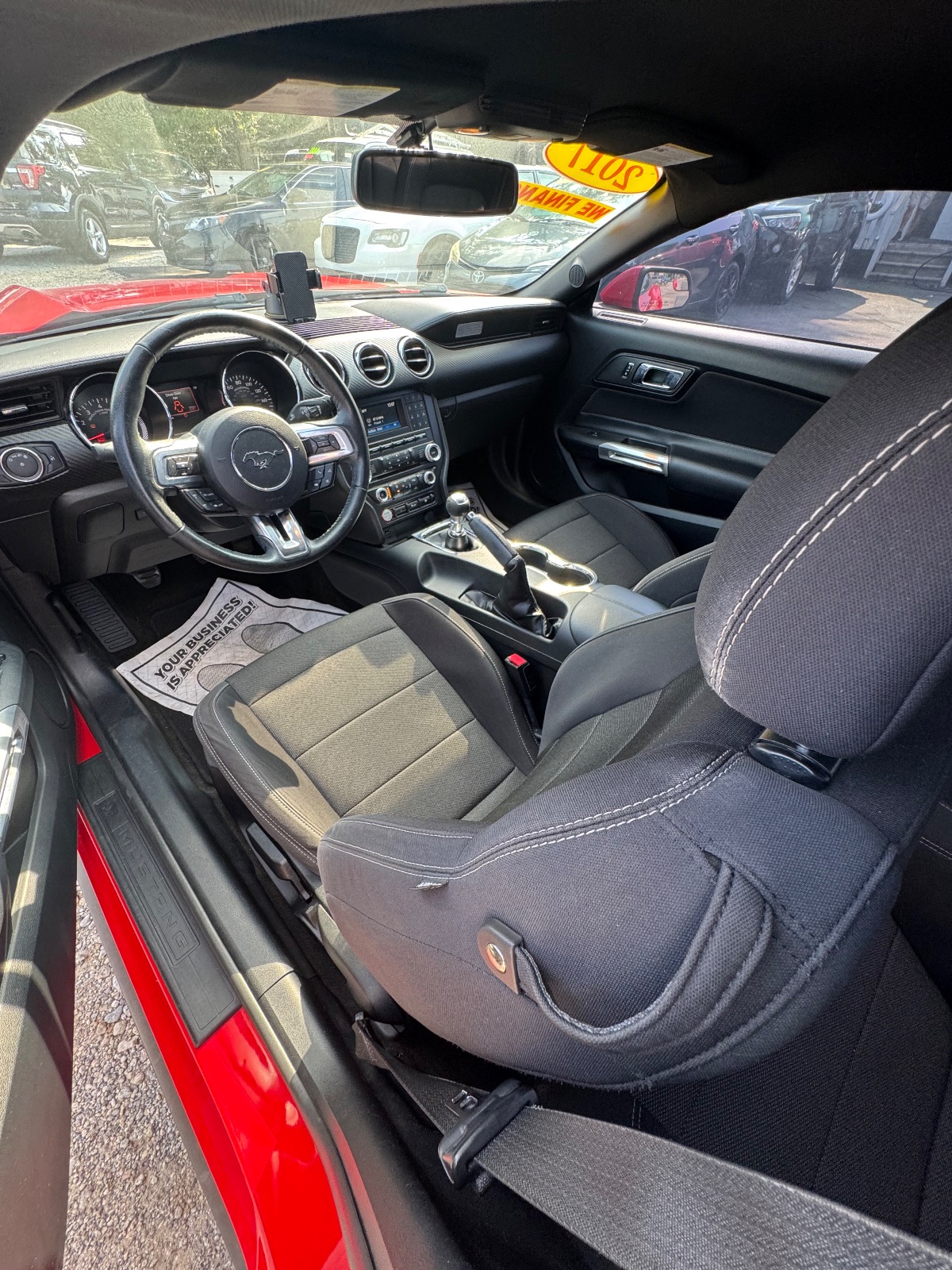 2017 Ford Mustang – photo 5