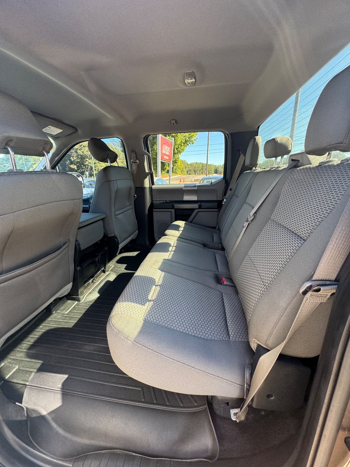 Ford F-150 photo 6