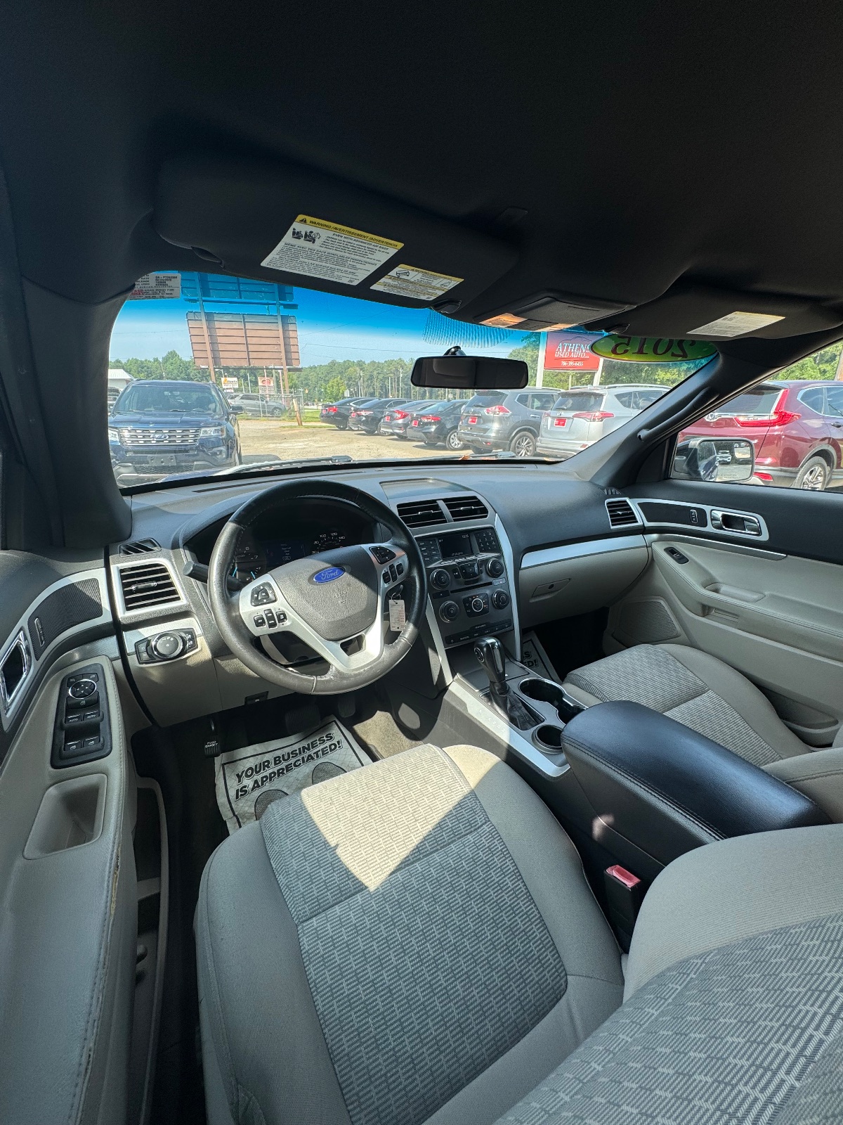 2015 Ford Explorer XLT – photo 5