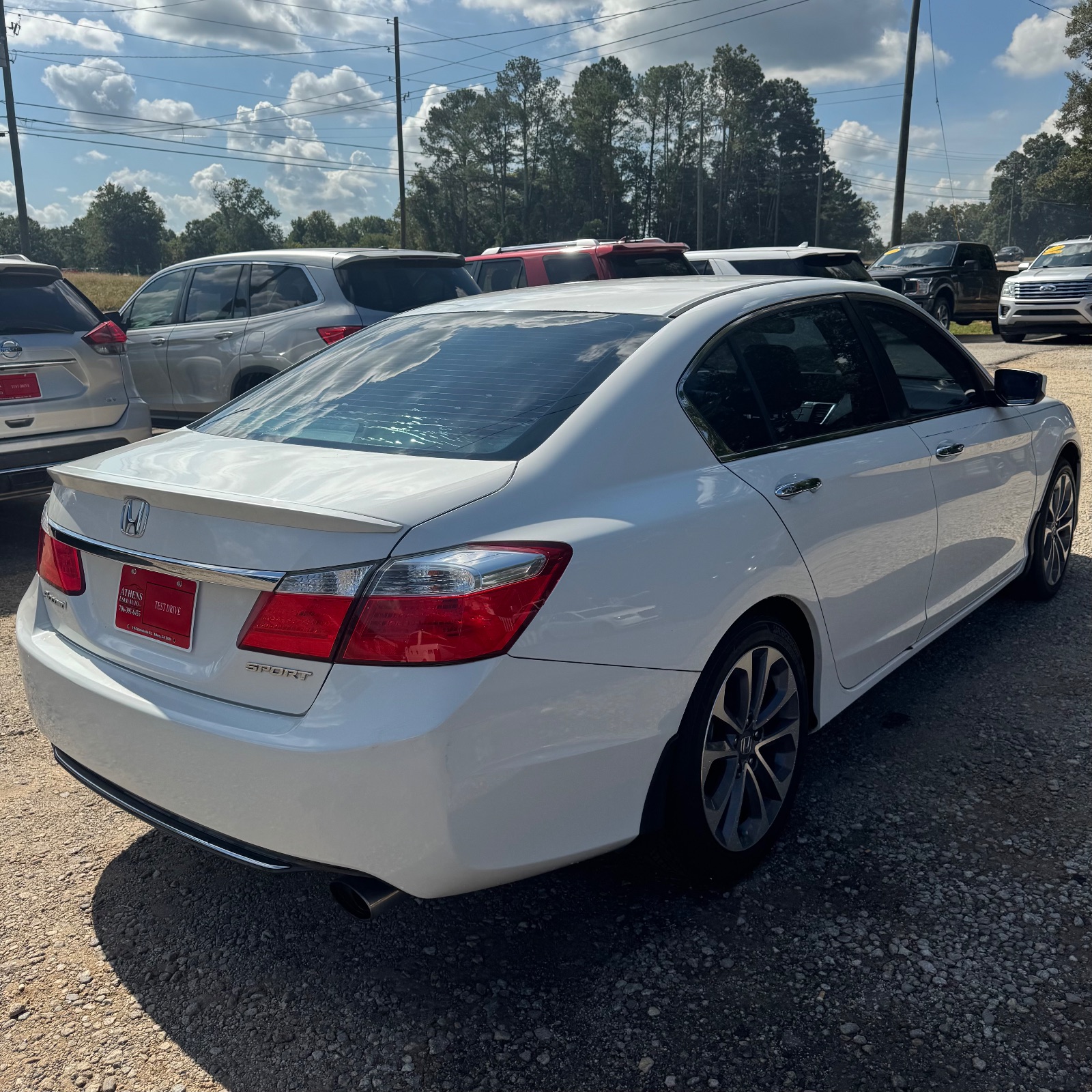 Honda Accord photo 3