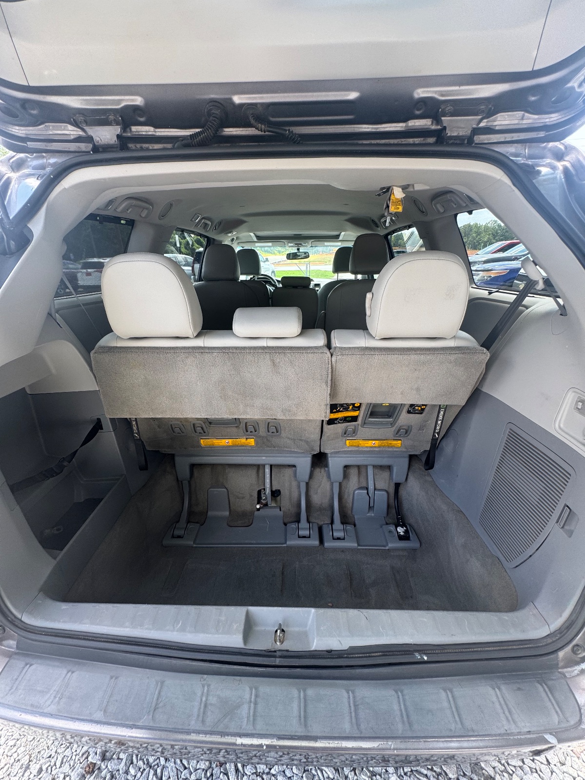 2013 Toyota Sienna – photo 7