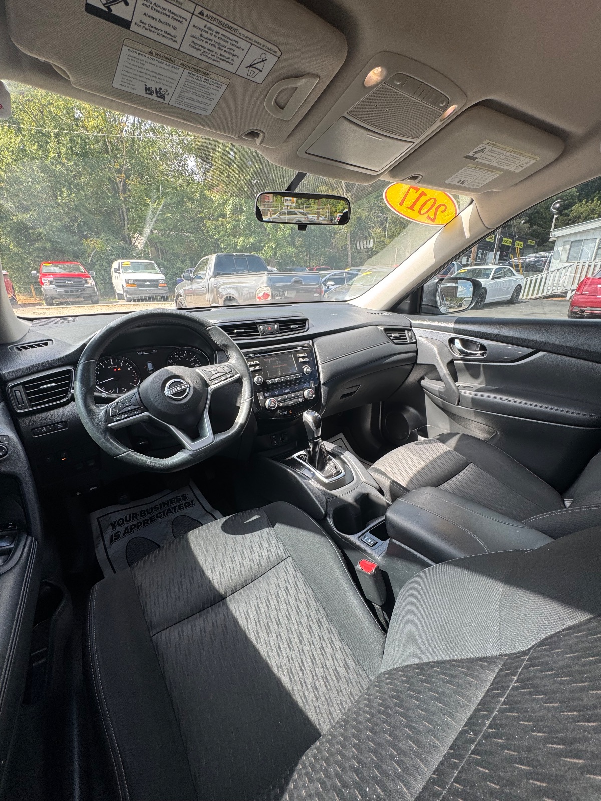 Nissan Rogue photo 5